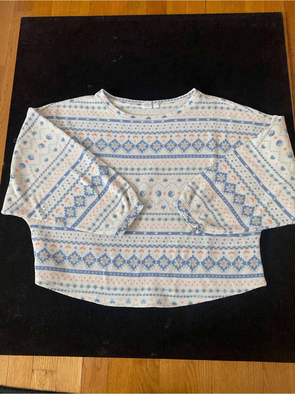 BP Nordstrom Brand Thermal Long Raglan Sleeve Ying Yang Shirt